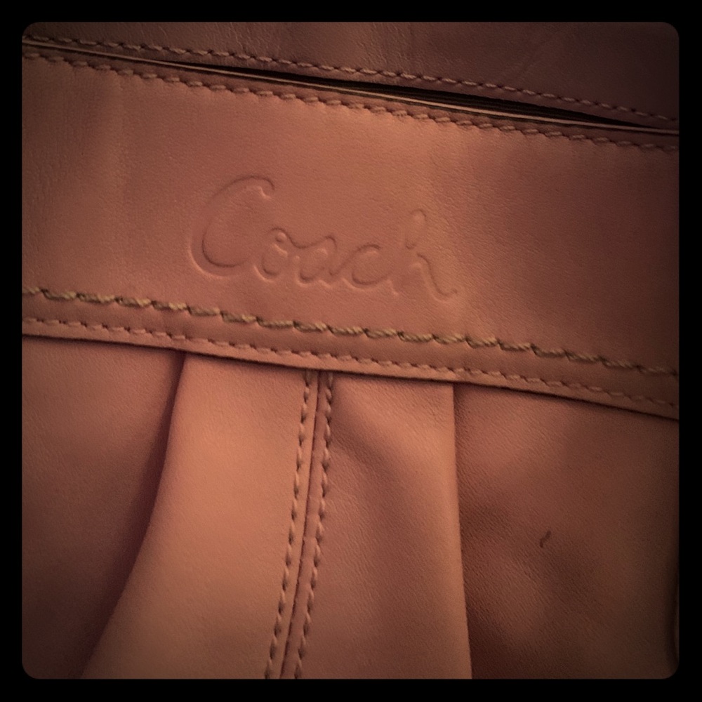 Coach ladies hand bag
